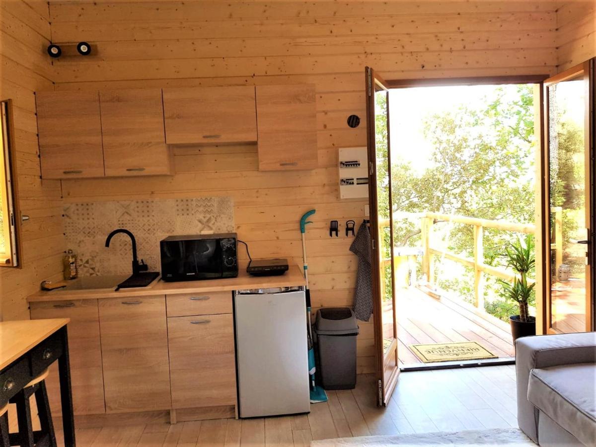 Cabane Dans Les Arbres "La Kaz Aux Cigales" Cuers Ngoại thất bức ảnh