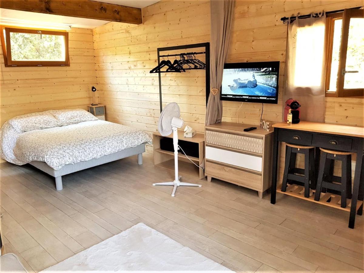 Cabane Dans Les Arbres "La Kaz Aux Cigales" Cuers Ngoại thất bức ảnh
