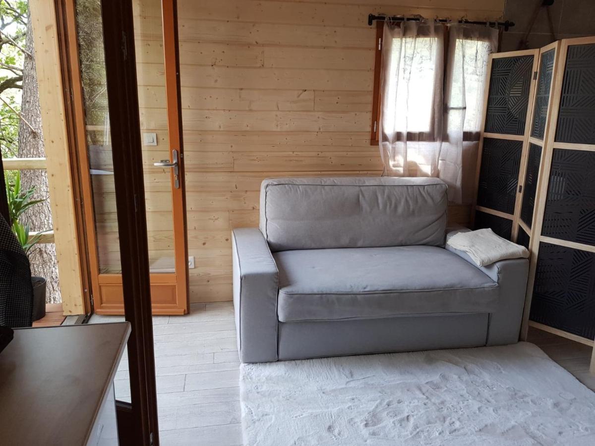 Cabane Dans Les Arbres "La Kaz Aux Cigales" Cuers Ngoại thất bức ảnh